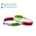 Bracelete de borracha de silicone com logotipo personalizado à prova d &#39;água reutilizável e pulseira de silicone multicolorida com letras